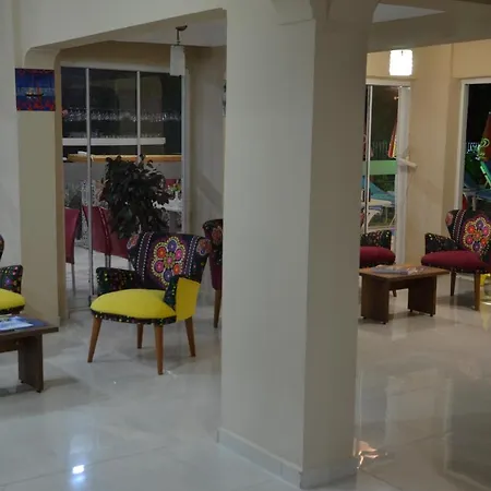 Kemalbutik Μαρμαρίς