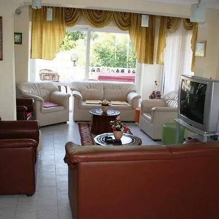 Kemalbutik 호텔 2*