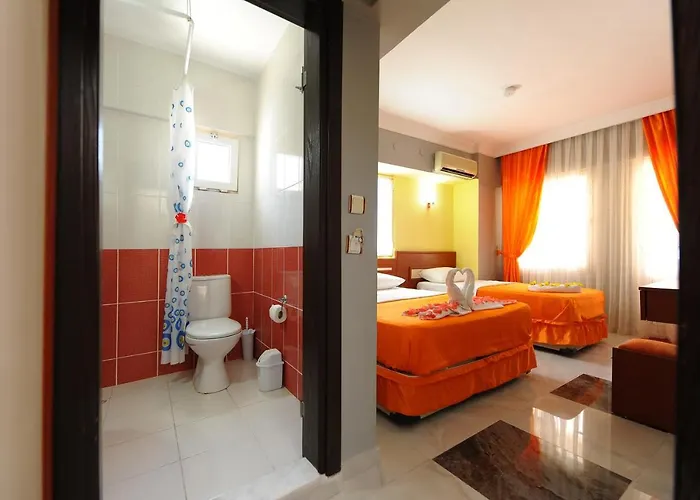 ホテル Kemalbutik 2*