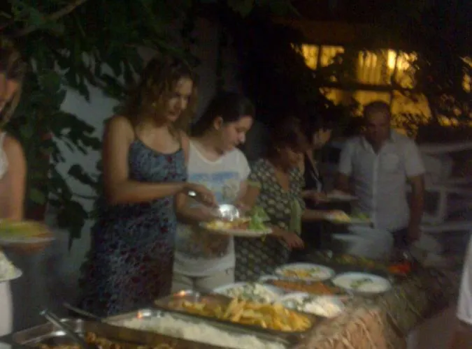 Kemalbutik ホテル 2*